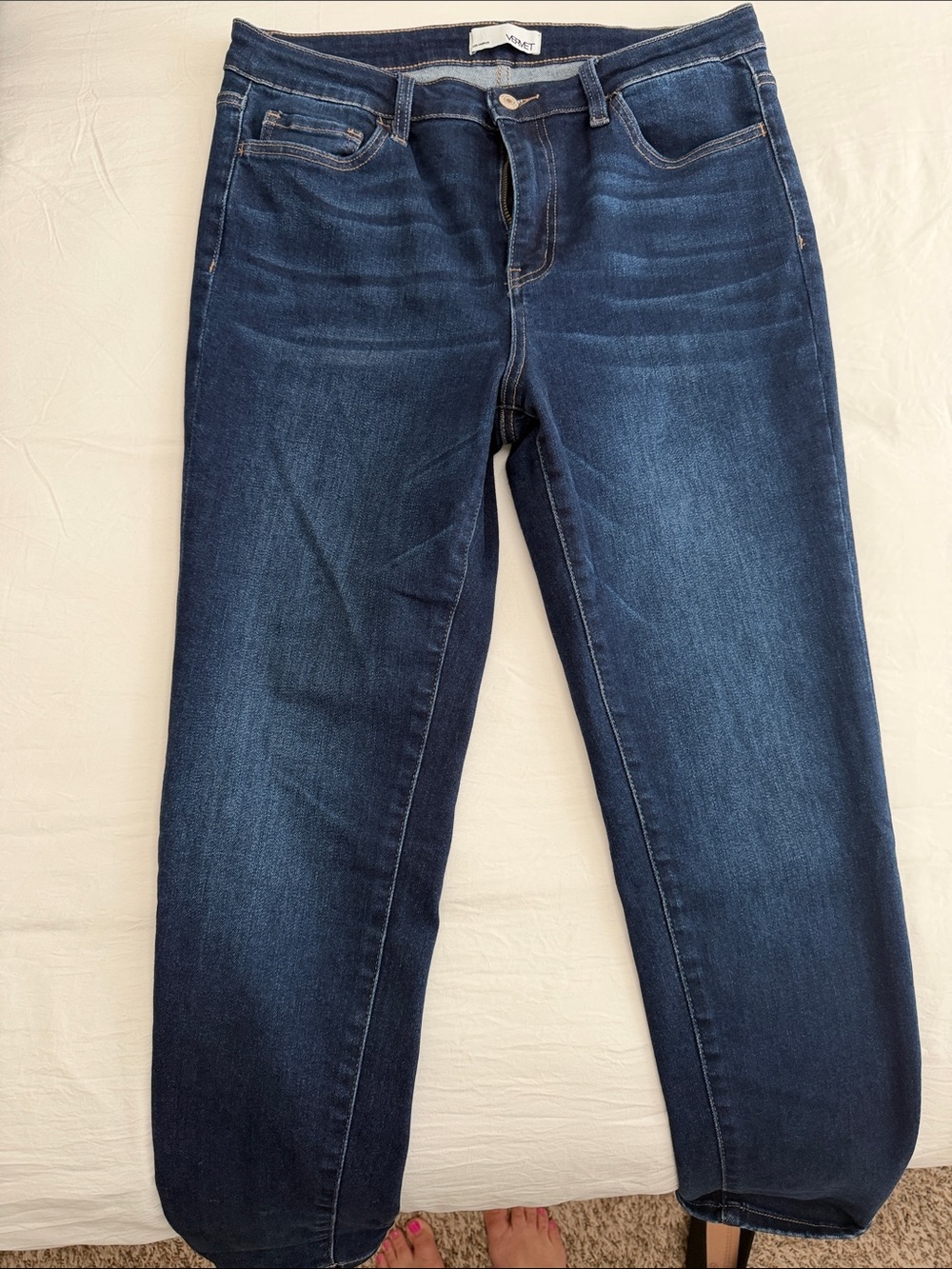 Vervet Dark Blue Jeans